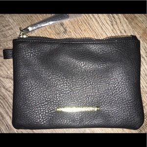Steve Madden wristlet